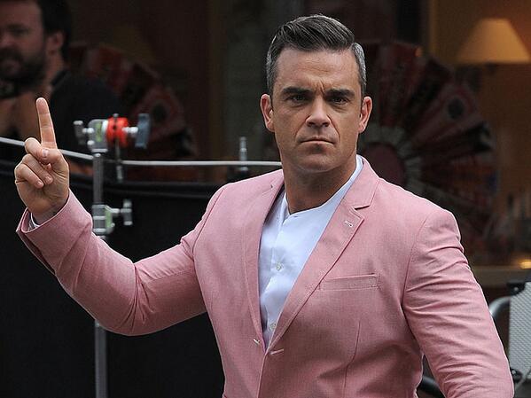 Tickets4fun1's tweet photo. Concert Robbie Williams la Viena, 29 aprilie 2014! Bilete disponibile - http://t.co/QrWPXzmV04 http://t.co/QjcUAiZQBu