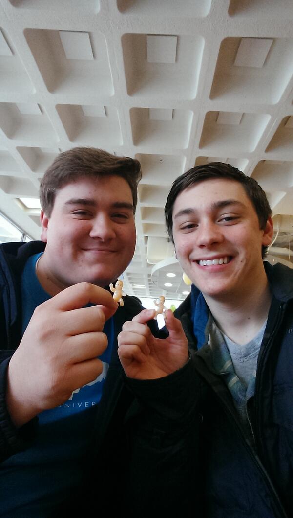 volfanspense's tweet photo. Found the babies in the cake #MardiGras http://t.co/bS7tt0fk14