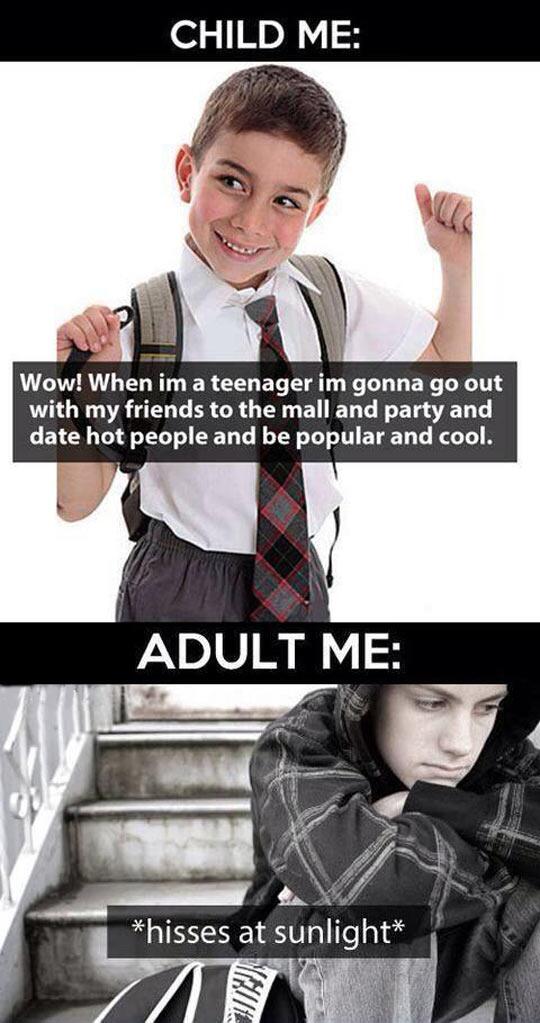 srpretty's tweet image. "@MensHumor: Chid Me vs. Adult Me http://t.co/Ts6SlUMIiq" @cmarr16 @Wade905 #truth