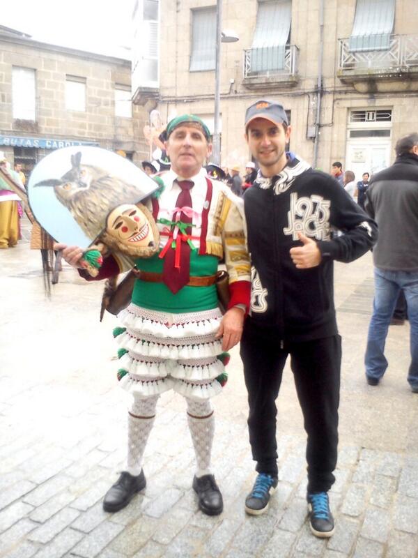NelsonSB91's tweet photo. Co mellor cigarrón de todo Verín!! http://t.co/cYUSsOPtnQ