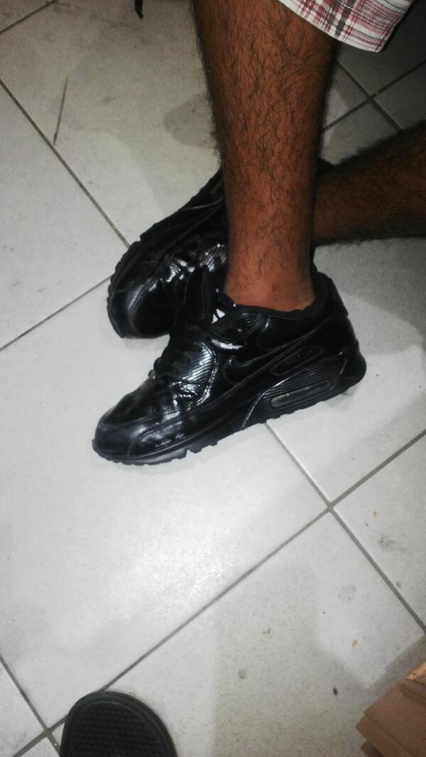 FebSquad's tweet image. If your nigga had air max for a year and they look this Shiny the u know black polish involve #feb real shit