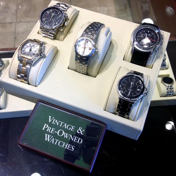 DiamondCellarCo's tweet photo. Did you know? Diamond Cellar buys AND sells pre-owned watches! http://t.co/b4PrTyN3FT