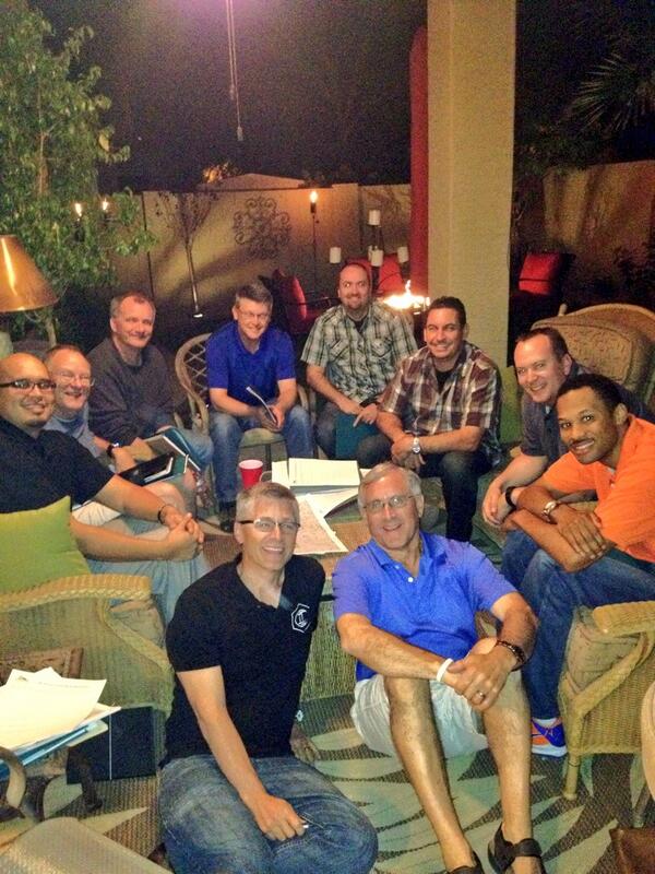 GiCentralAZ's tweet photo. Great gathering tonight for our first team of #LifeGroupLeader #Coaches for @GiCentralAZ! http://t.co/TsPrVq97S5