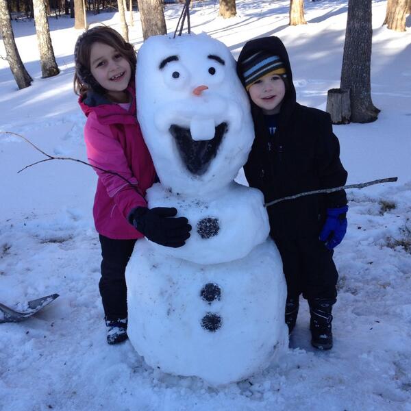 collinsparks's tweet photo. @DisneyParks  I think our kids are telling us it's time for a trip to @WaltDisneyWorld, huh? http://t.co/vPFEdfv8Dq