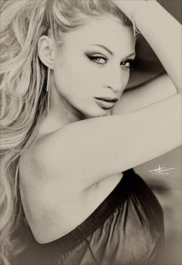 JessicaVaugn's tweet photo. #photo by #thtaylor http://t.co/deY0zzoMLW