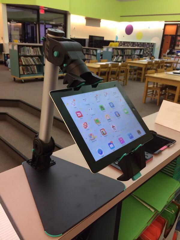 Robert_Avossa's tweet photo. Love seeing how our media centers are evolving with technology that opens the world to our students @FultonCoSchools http://t.co/VYwrD66Dxu
