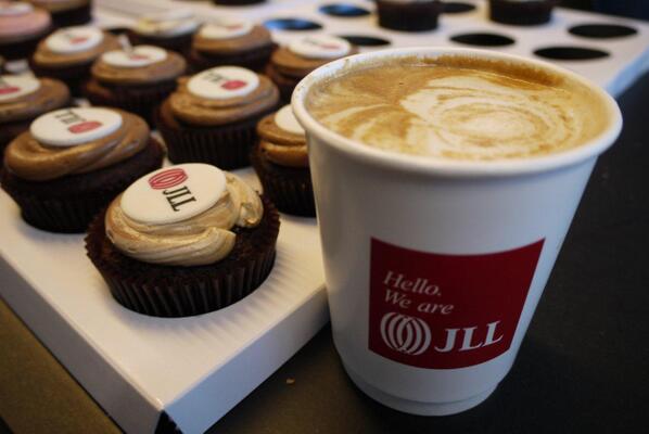 JLLAsiaPacific's tweet image. Yum!Our @JLLAustralia team celebrating our name change in style &amp;amp; making the rest of us hungry!#HelloJLL