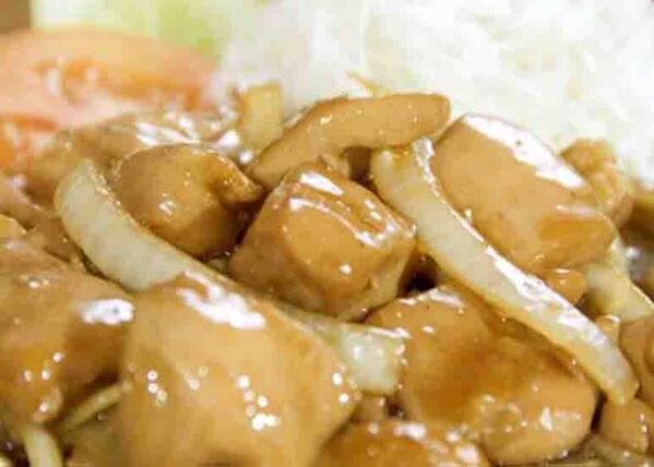 yokobentoid's tweet image. Potongan daging ayam pilihan tanpa tulang yang dimasak dengan saos teriyaki khas Yokobento