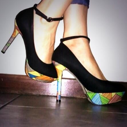 ShoeGirlSA's tweet photo. Day 46. Hump day heels. http://t.co/3IGqqMqW7d