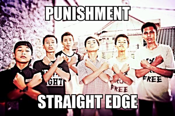 pnshmntsxe's tweet photo. @morrisjakaprawi @FarhanAjisani10 @RaisRejoice @irhaaass @agungnero @Muhammad_IrfanF @DikyRezaban masih inget? http://t.co/LimkTit7y4