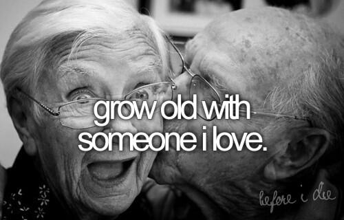 So cute..... 👴❤👵