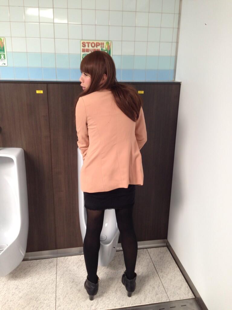 女装 便器 