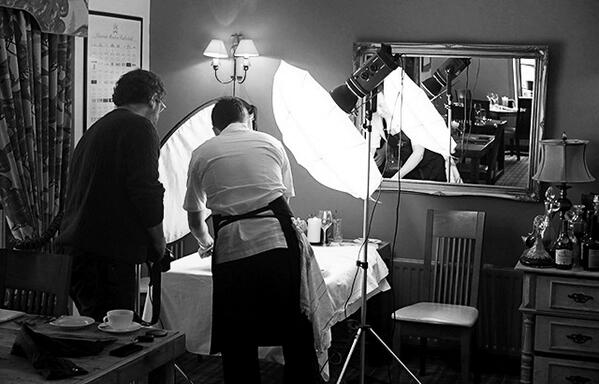 gbchefs's tweet photo. The air's cleaner and rhubarb's sweeter for GBC shoot with James Mackenzie @pipeandglass @noelmurphy69 #EastYorkshire http://t.co/A1XPTV9r8k