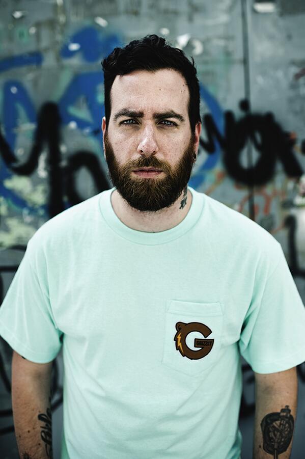 PartyBastards's tweet photo. Próximo artista confirmado: @DjStile. Pronto +info! http://t.co/OyEy5B0ltp