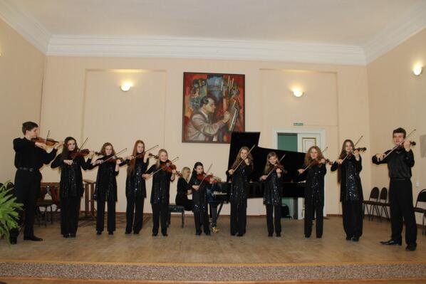 Saaasha17's tweet photo. первое место,какие мы молодцы!:*)<3люблюсвойкллектив http://t.co/8HSYuKSMfQ