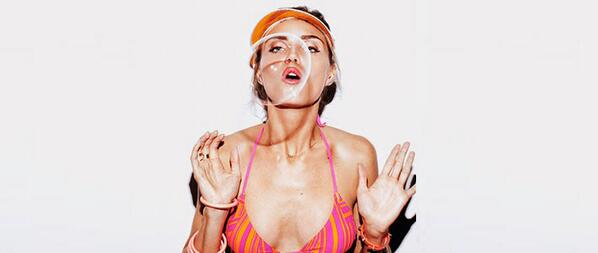 dailymovement_ tweet picture