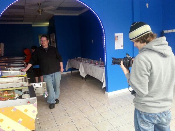 PB_Pinball's tweet image. David Schultz from #bostonuniversity is here to write an article on #popbumperspinball ! #pinball