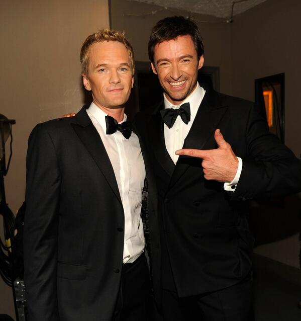 CelebsHangOut_'s tweet photo. NEIL PATRICK HARRIS AND HUGH JACKMAN http://t.co/epJYKrDeet