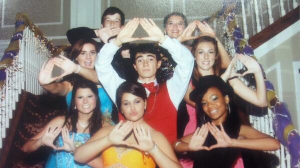 cbishop604's tweet image. LOVE this! #bhsDECA