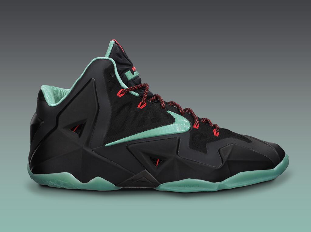 lebron 11 footlocker