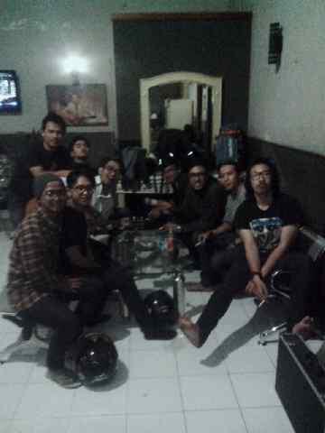 <a href="/ForTheWeekend09/">ForTheWeekend</a>   ,@LastJanuary_INA <a href="/Answer4Tomorrow/">Answer For Tomorrow</a>  kumpul kembali,..