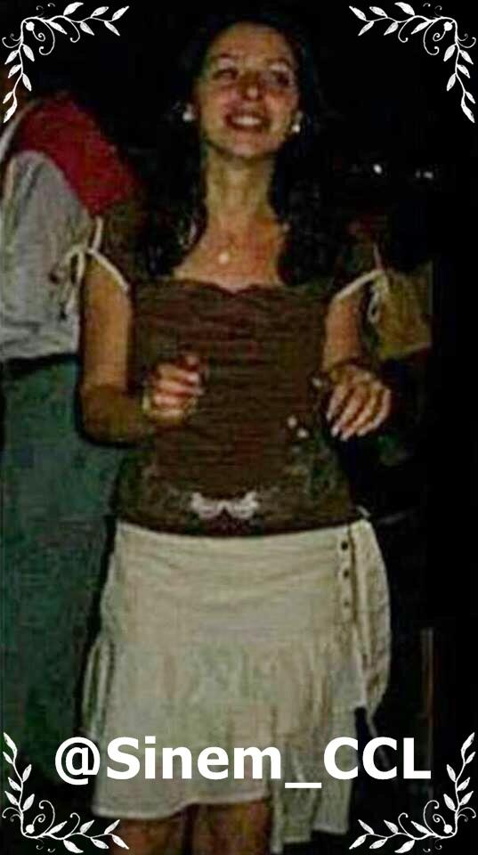 Sinem_CCL's tweet photo. @sinem_ceceli Gülüşündeki huzurr :)) @sinempress @sinem_haber @meryemnar10 @CecelimcMustafa :D :D http://t.co/6ELEdUyrPZ
