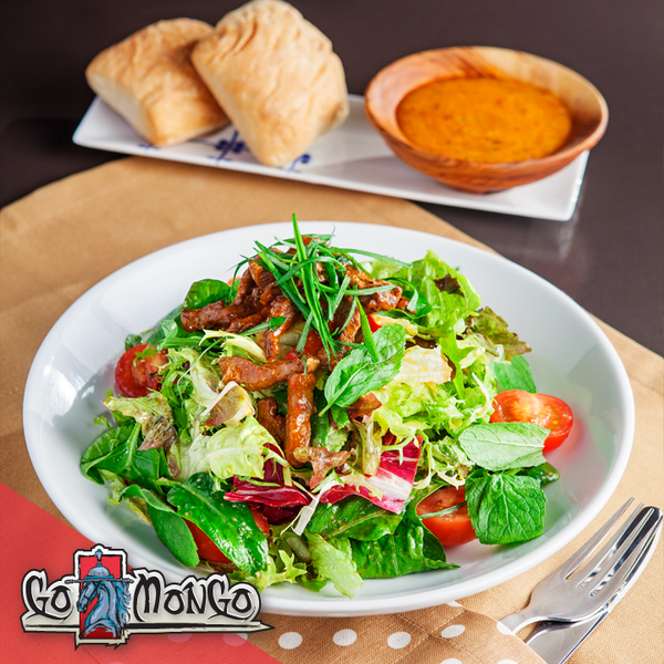 gomongo_mbbq's tweet photo. Salatayı bile acılı yerim diyorsanız, Go Mongo’dan Acılı Biberli Etli Salata tam size göre! http://t.co/Dxk7gwSjI5