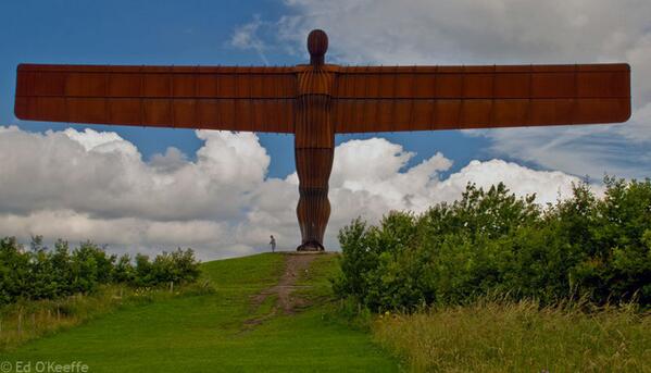 巨大画像コレクション A Twitter エンジェル オブ ザ ノース 直訳 北の天使 場所 イングランド北東部 T Co Ktpkrd3ee3