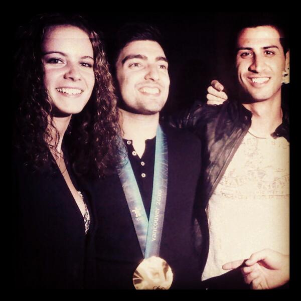 neverestmusic's tweet photo. #wayback2010 w/ @ShannonSzabados #TeamCanada #OlympicGreats #CanadianWomenRock #GorgeousGoalies http://t.co/JVvxGqI8nb