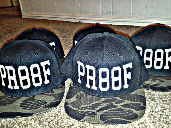 GuytonFilms's tweet image. “@ArvelMason: #PR88F Snapbacks BOOMIN!! Them joints sellin like dope. Get addicted #SupporttheLine http://t.co/AikTIrEzYd”