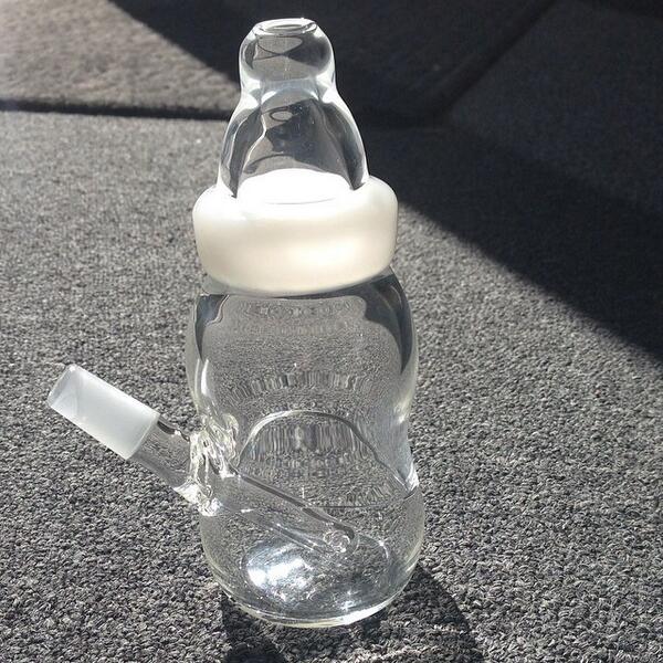 WeedStache's tweet image. Pic by @hightechglass #hightechglass ift.tt/NiQUvZ Source: ift.tt/1p2iZGz