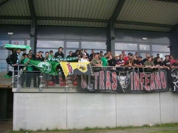 ultras_antifaa's tweet photo. FOTO | Standard Liege (#UI99) - AEK (#Original21) - Omonoia (#Gate9) #AntifaBrothers http://t.co/czDzvztLEH