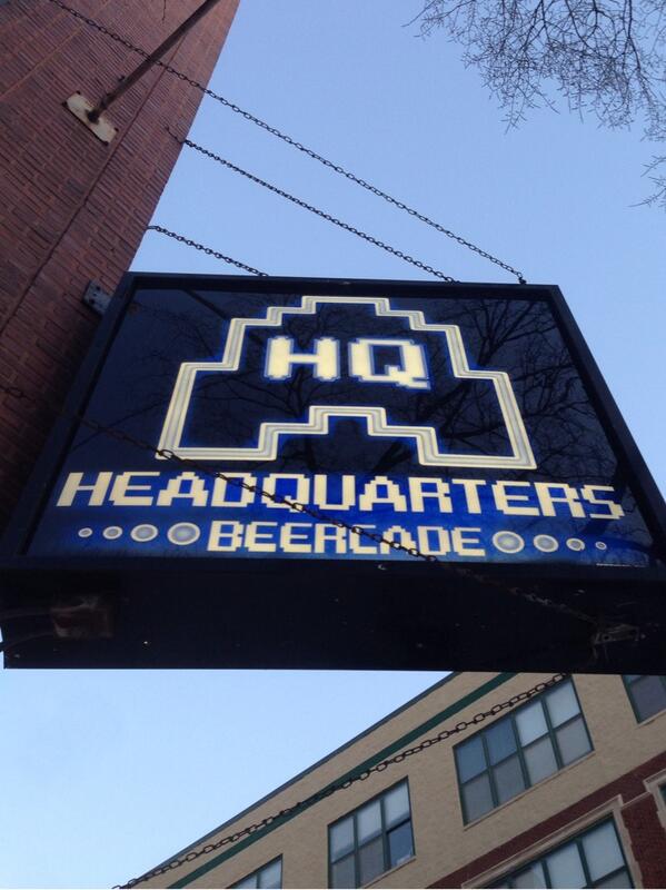 saltenasbg's tweet photo. #Chicago head over to #beercade in #lakeview this weekend for some #saltenas and arcade games! http://t.co/qnNcbEL38p