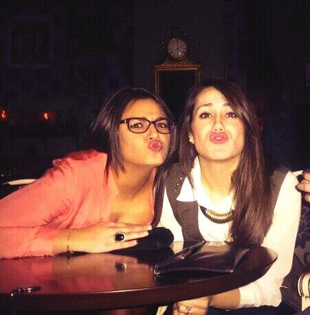 sandriiicf's tweet photo. Quiero darle la enhorabuena a @marianngarciaa por esa pedazo de matrícula!!! Te la mereces!!
#TeQuiero http://t.co/XHcPzyVglV
