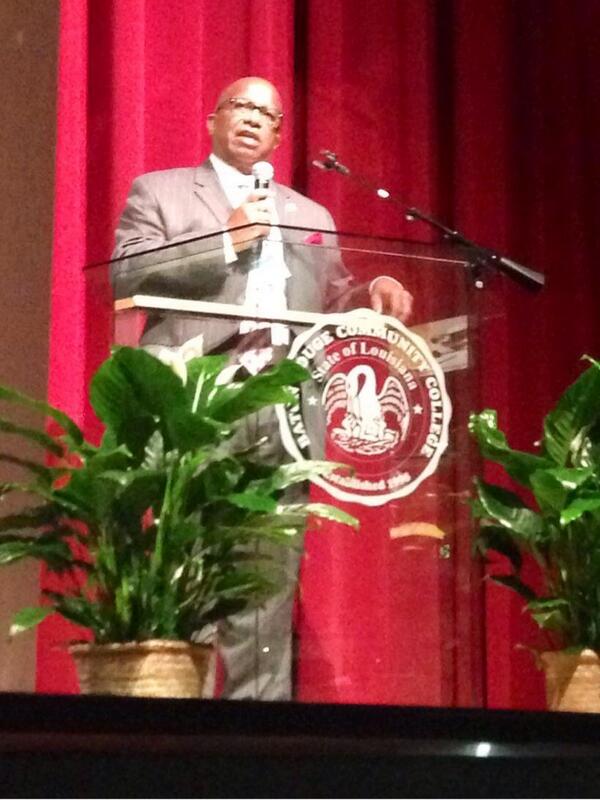 _acw2011's tweet image. Moderating a panel discussion on sentencing reform &amp;amp; alternatives to incarceration at the 2014 LA Leadership Summit