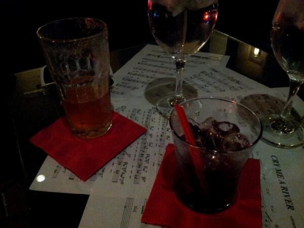 j3ph's tweet photo. There's business to be done. http://t.co/WiOxHaqCs6