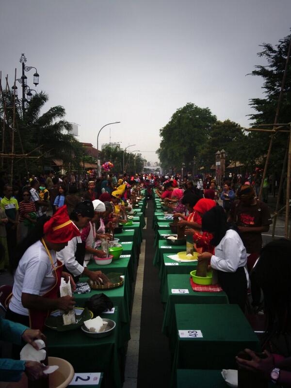 Festival Jenang Solo tweet media