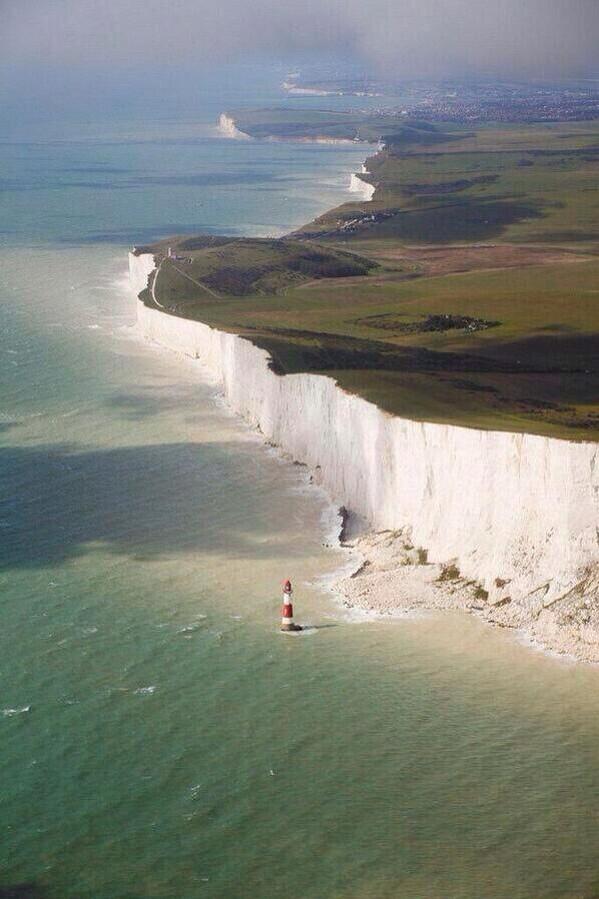 Science_Pics's tweet image. White Cliffs of Dover, England