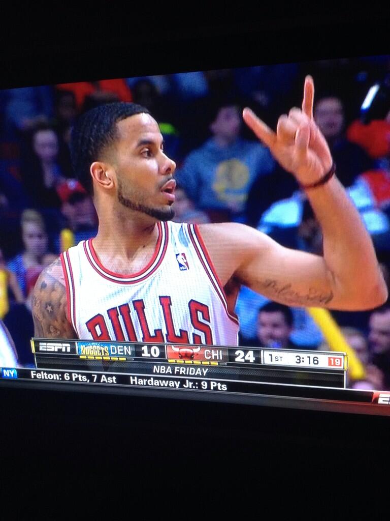 BhCsj3SCUAA0Zx9.jpg:large