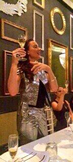 WearingMemories tweet media