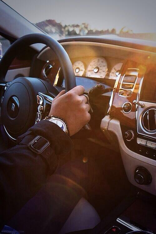 _OnePercent_'s tweet image. Nothing like spending my afternoon driving down the California coastline #RollsRoyce