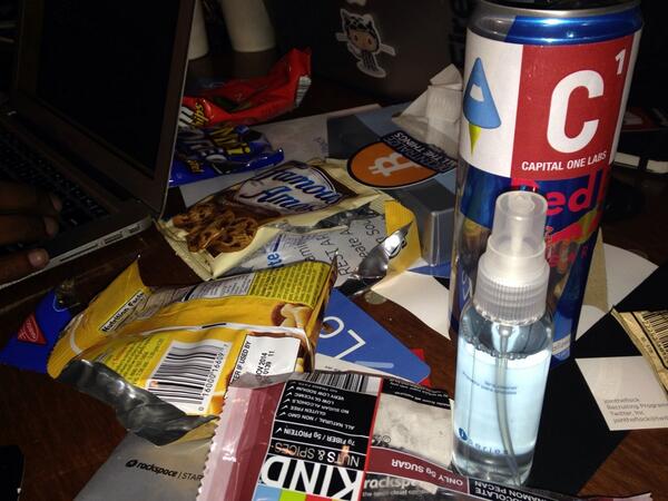 katemonkeys's tweet image. @ItsMayho snack reactor #LaunchHackathon