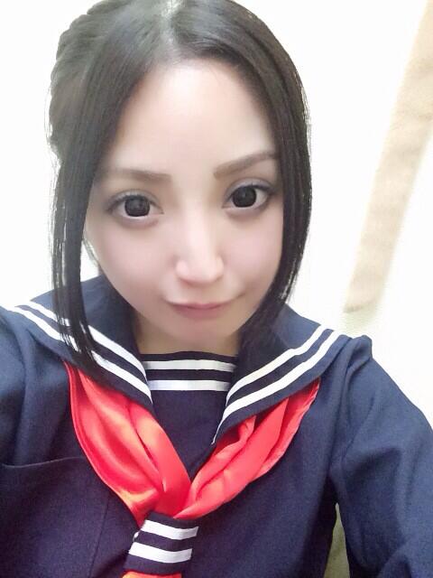 相沢れおな’s pics and videos