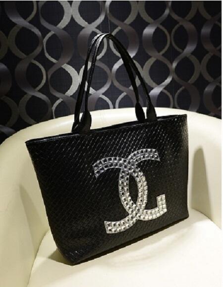 C102#BLACK PU leather 31x48x10cm 163k