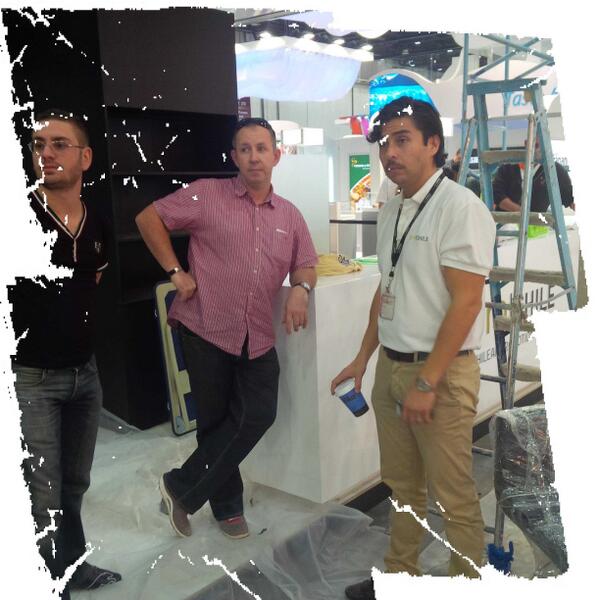 ThinkEatBeTGL's tweet image. With @chef_cyrille from @CapitalClubDXB at the @ProChile_UAE talking about #organic #sustainable #healthy tasting