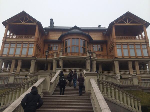 View image on Twitter View image on Twitter