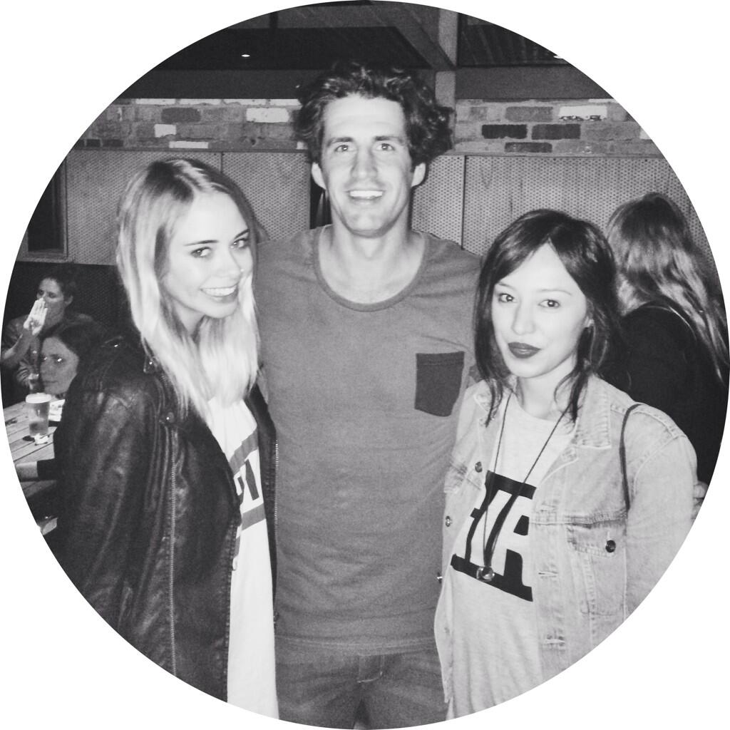 BhEuG-PCAAA2BaY.jpg:large