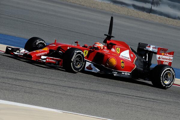 #forzaferrari #F14T #Kimi7 Prove di assetto e di partenza per Kimi bit.ly/1gq9tXQ