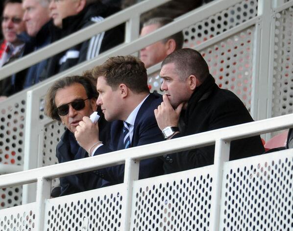 Leeds, Cellino in tribuna contro il Middlesbourgh (FOTO) 37 BhFAn3WCEAAF AW