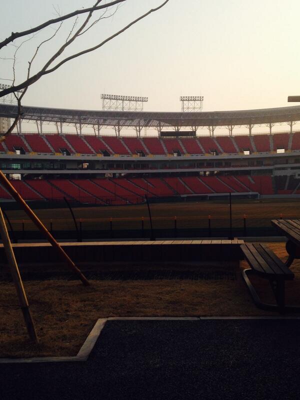 22jh's tweet photo. @ezyunee 여기는어디일까요?? http://t.co/qmhZ9rDXkg
